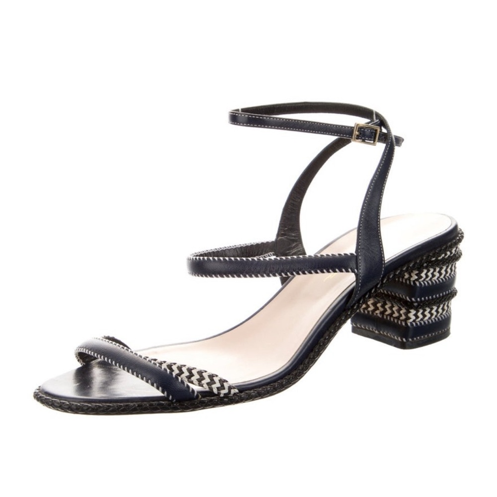 Oscar de la Renta Leather Braided Accents Sandals